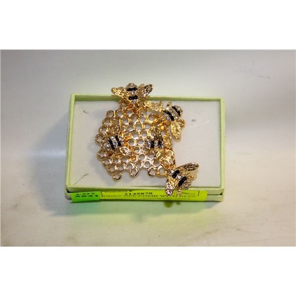 NEW HONEY BEE COMB WITH BEES AND