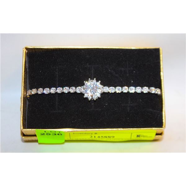 NEW MOISSIANITE SUNFLOWER BRACELET 2CT