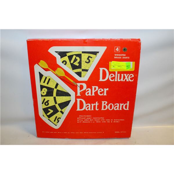 DELUXE DART BOARD IN BOX