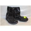 Image 1 : UGG SIZE 9 LADIES BOOTS-ESTATE
