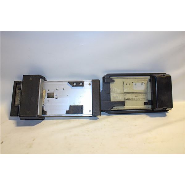 KNUCKLE BUSTERS - ZIP ZAPS SET OF 2