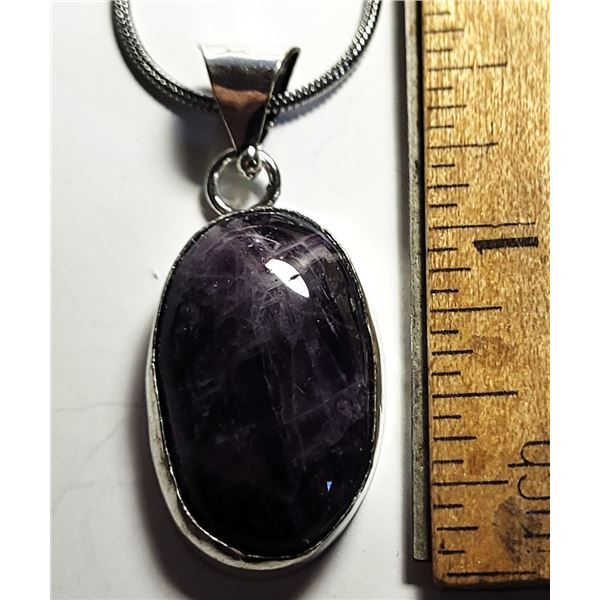 10)  NATURAL OVAL AMETHYST PENDANT ON 16"