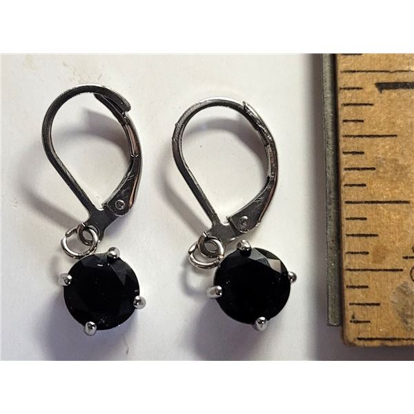 17)  SET OF SILVER TONE WITH BLACK ROUND