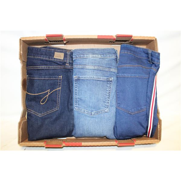 LADIES JORDACHE/BANANA REPUBLIC/WAX JEANS FIT