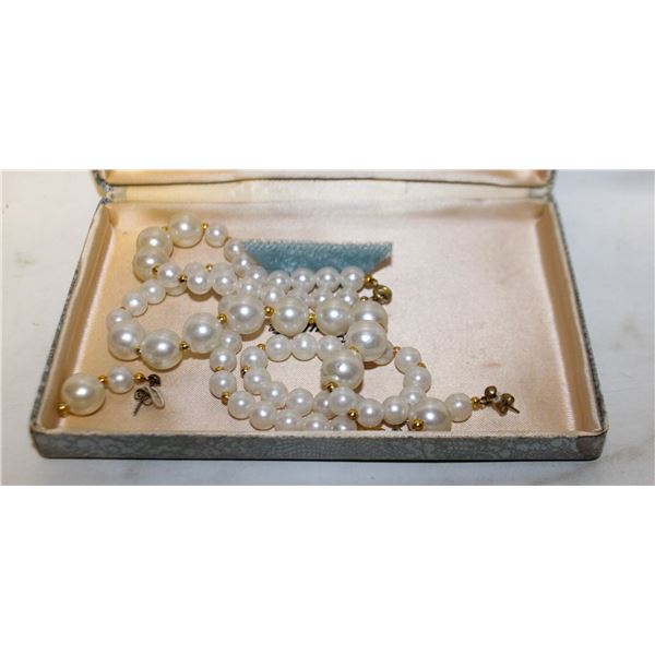 COSTUME PEARL NECKLACE & EARRINGS