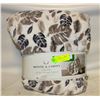 Image 1 : NEW MONTE JARDIN ULTRA PLUSH THROW