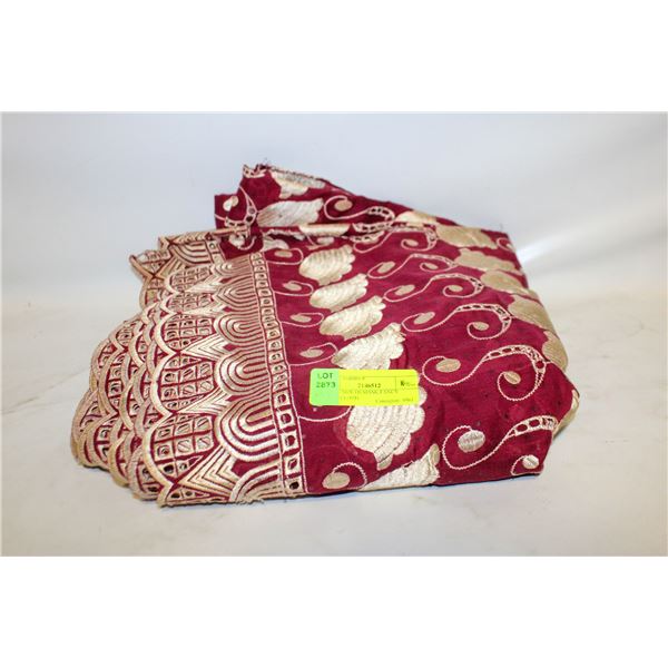 LARGE SIZE DEMASK FANCY TABLECLOTH