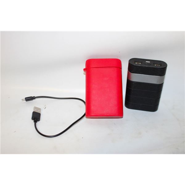2 POWER BANKS 13,800 MAH
