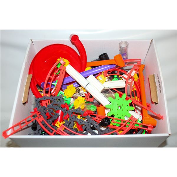 LARGE QUERETTI MARBLE RUN LOT