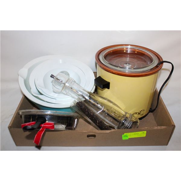 KITCHEN BUNDLE INCLUDES SLOW COOKER +