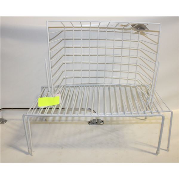 LOT OF SHELF RACKS WITH HANDLE BAR FOR TOWEL