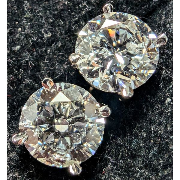 14K, 0.94G, 1.56CT NATURAL DIAMOND EARRINGS