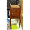 Image 1 : ANTIQUE SMOKERS STAND-ESTATE