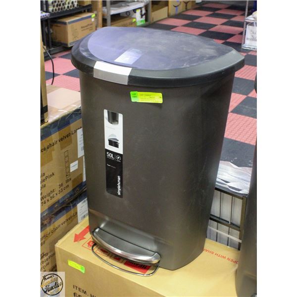 45L SEMI-ROUND SIMPLEHUMAN STEP TRASH CAN