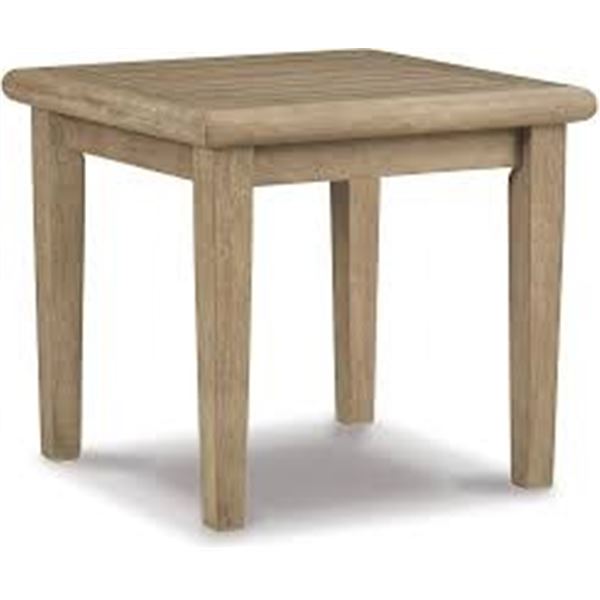 BRAND NEW SIGNATURE DESIGN BY ASHLEY END TABLE