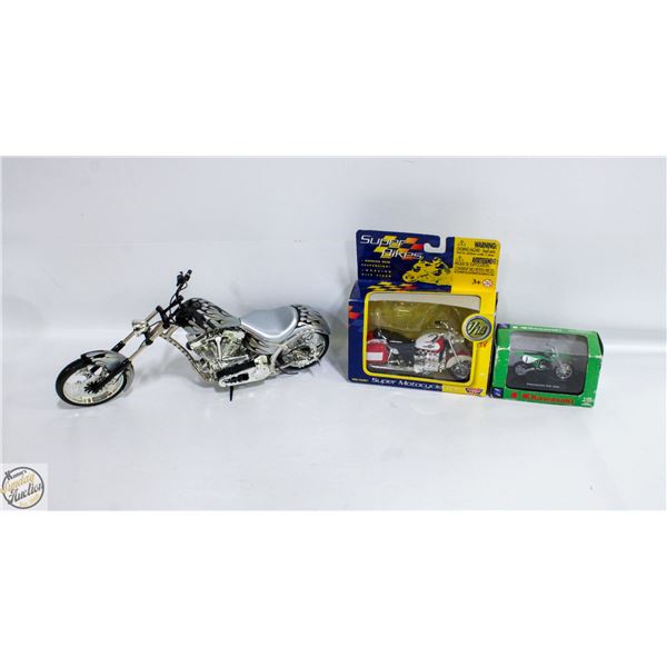 LOT OF 3 MOTORCYCLES WCC 2004,