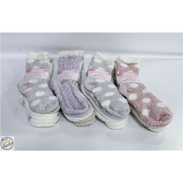 NEW 12 WILLOW & RUBY COZY SOCKS