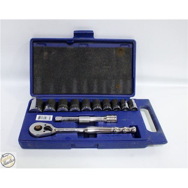 12 PCS 1/2" SOCKET WRENCH SET