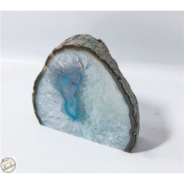 4” TALL BLUE GEMSTONE SPECIMEN