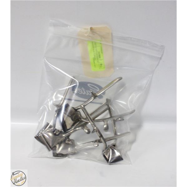 4 METAL VINTAGE MANUAL BARBER HAIR CLIPPERS