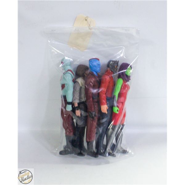 5 MARVEL ACTION MEN TOYS