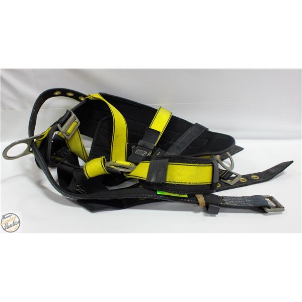 MSA FALL SAFETY GEAR