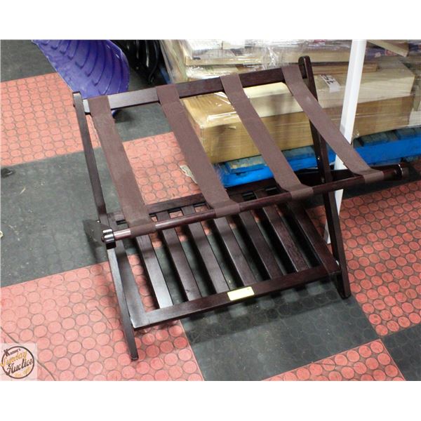 WOODEN LUGGAGE RACK