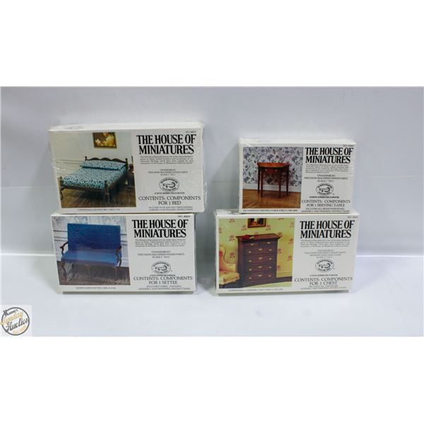 FLAT OF THE HOUSE OF MINIATURES