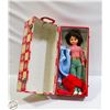 Image 1 : VINTAGE DOLL IN CASE