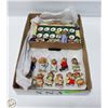 Image 1 : SCHOOL DAYS CERAMIC PICTURE FRAME WITH FIGURES