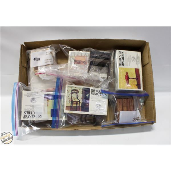 FLAT OF HOUSE OF MINIATURES PRECISION FIGURES