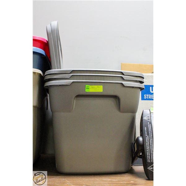 LOT OF GREY TOTES & LIDS