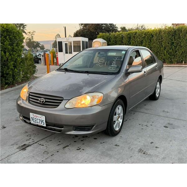 TOYT COROLLA 2004 O/S SALV-DON