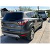 Image 3 : FORD  ESCAPE 2017 O/S TITLE 2 DAYS
