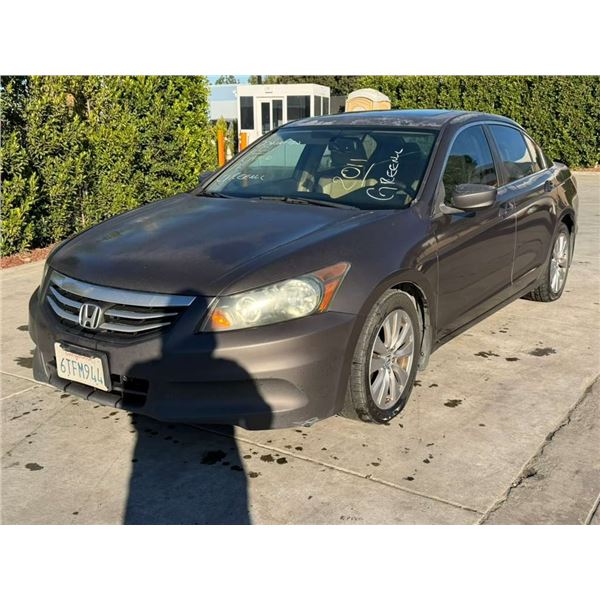 HOND ACCORD 2011 T-DONATION