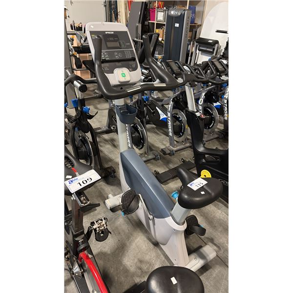 PRECOR COMMERCIAL UPRIGHT EXERCISE BIKE WITH DIGITAL DISPLAY
