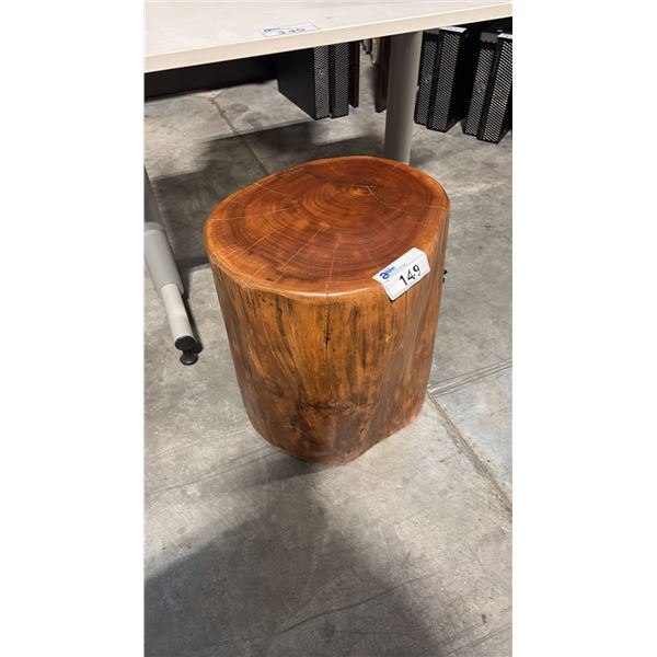 EXOTIC HARDWOOD FINISHED STUMP 18"