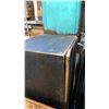 Image 4 : 10 CUBBY STORAGE UNIT D18" X W20" X H49"