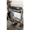 Image 1 : PRECOR PREACHER CURL STATION
