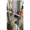 Image 2 : LIFE FITNESS PRESS BENCH STATION WITH OLYMPIC BAR