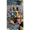 Image 3 : ASIAN THEME WALL HANGING DECOR - 5 PIECES
