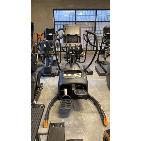 OCTANE FITNESS LATERALX CALORIE BURN AND MUSCLE ACTIVATION SIDE-TO-SIDE LATERAL MACHINE
