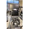 Image 2 : OCTANE FITNESS LATERALX CALORIE BURN AND MUSCLE ACTIVATION SIDE-TO-SIDE LATERAL MACHINE