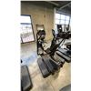 Image 2 : OCTANE FITNESS XRIDE RECUMBENT ELLIPTICAL MACHINE