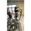 Image 2 : OCTANE FITNESS XRIDE RECUMBENT ELLIPTICAL MACHINE