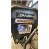 Image 3 : LIFE FITNESS CHEST PRESS