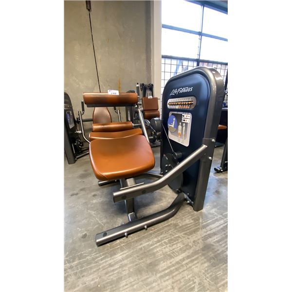 LIFE FITNESS SEATED LEG CURL