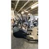 Image 2 : OCTANE FITNESS LATERALX CALORIE BURN AND MUSCLE ACTIVATION SIDE-TO-SIDE LATERAL MACHINE
