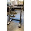 Image 2 : LIFE FITNESS GYM HANDLE RACK