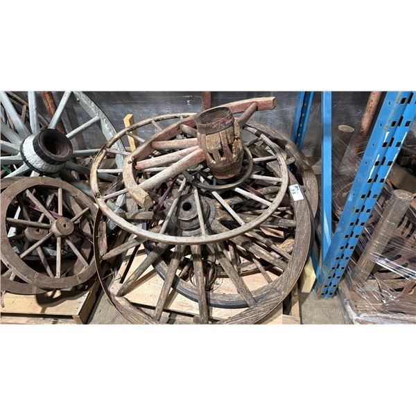 PALLET OF VARIOUS SIZE RUSTIC WOODEN CART/WAGON WHEELS